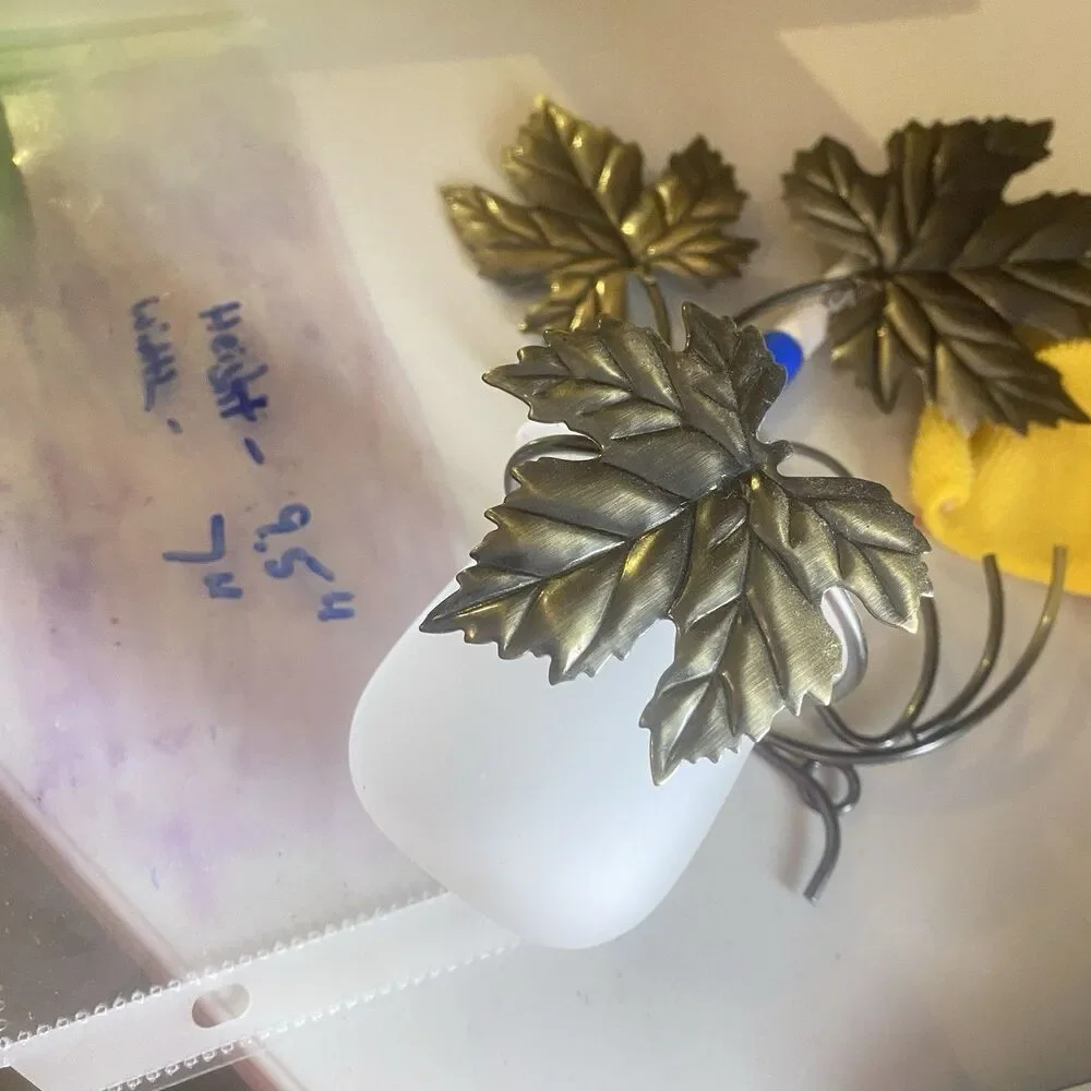 Partylite Grape Leaf Wall Sconce Pair With Frosted Votive Holders P7751